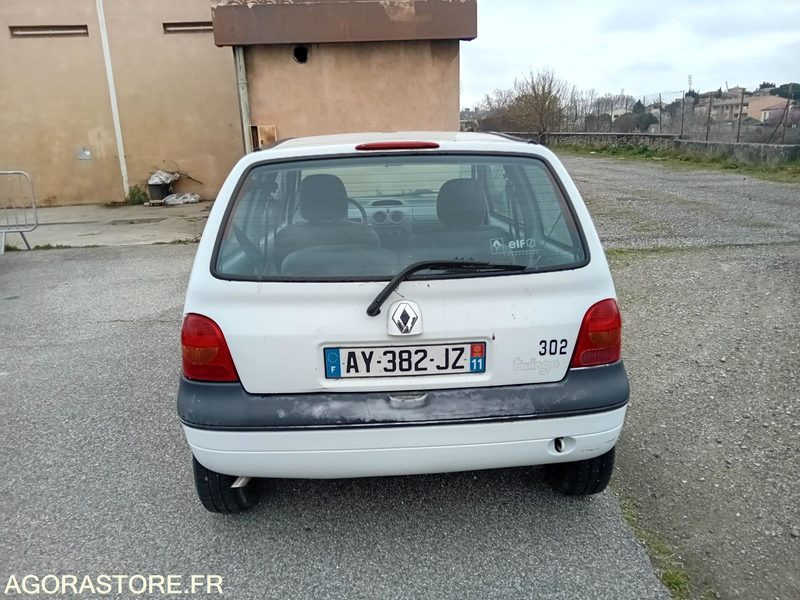 Renault twingo 95587 kms 2006 AY382JZ - Osobní auto: obrázek 5 Renault twingo 95587 kms 2006 AY382JZ - Osobní auto: obrázek 5