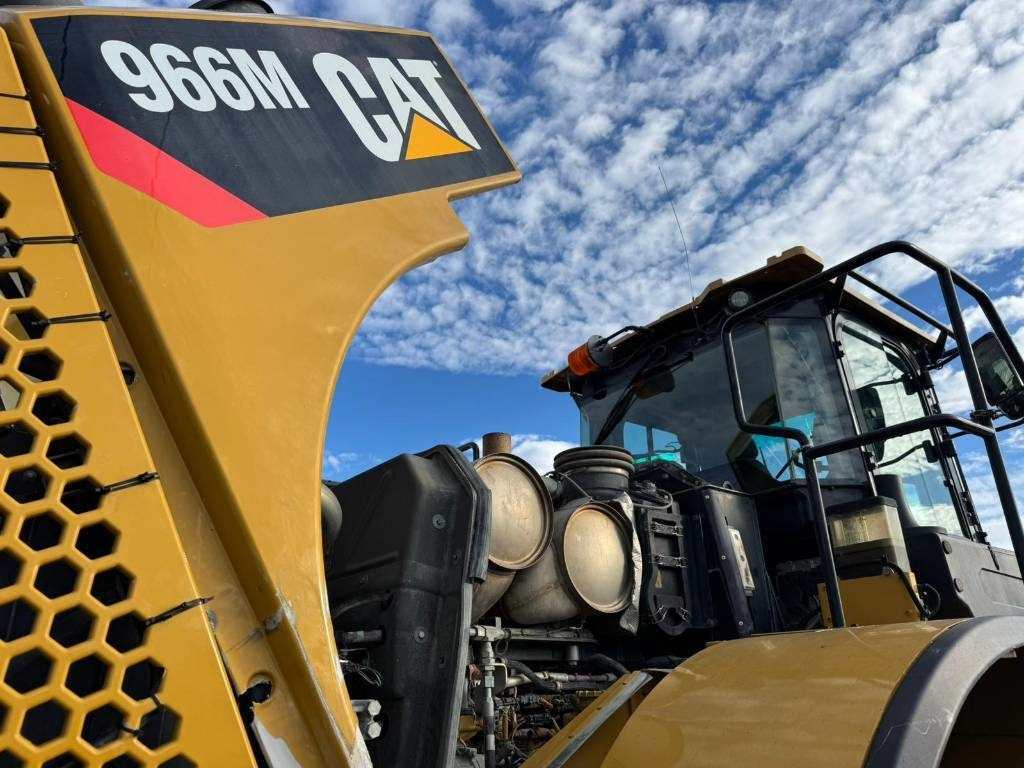 CAT 966M - Kolový nakladač: obrázek 3 CAT 966M - Kolový nakladač: obrázek 3