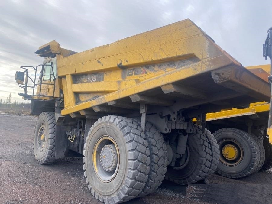 Komatsu HD405-7 - Pevný dempr: obrázek 1 Komatsu HD405-7 - Pevný dempr: obrázek 1