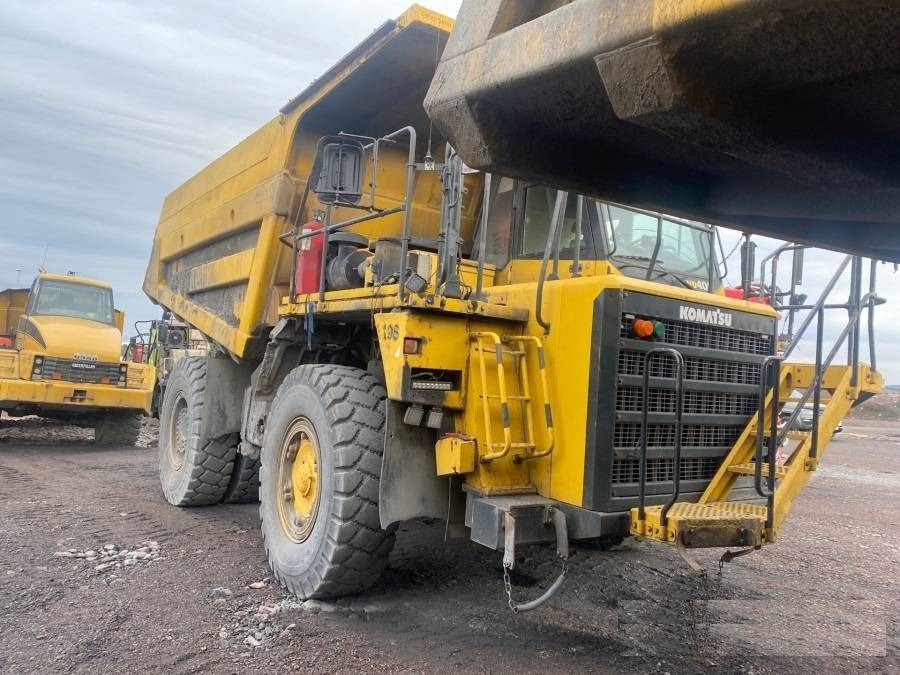 Komatsu HD405-7 - Pevný dempr: obrázek 5 Komatsu HD405-7 - Pevný dempr: obrázek 5