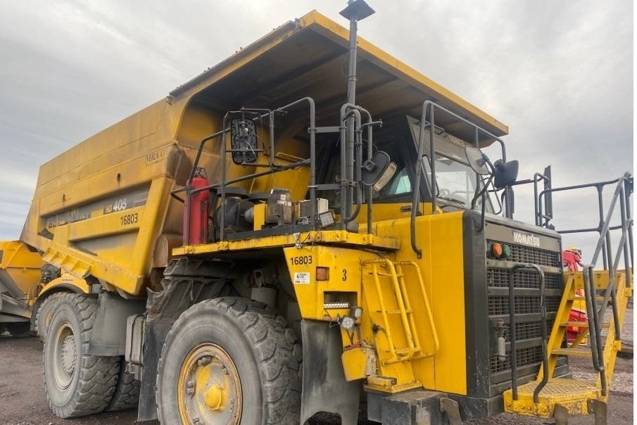 Komatsu HD405-7 - Pevný dempr: obrázek 1 Komatsu HD405-7 - Pevný dempr: obrázek 1