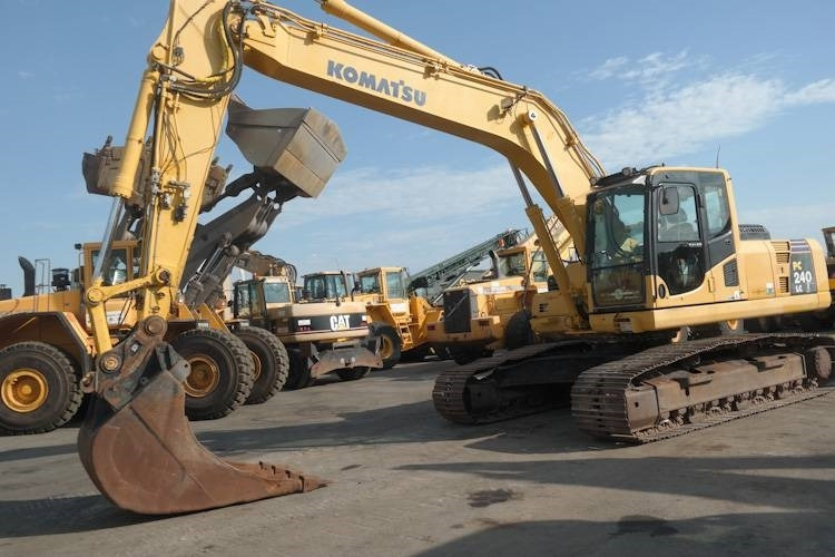 Komatsu PC240-8 - Pásové rýpadlo: obrázek 1 Komatsu PC240-8 - Pásové rýpadlo: obrázek 1