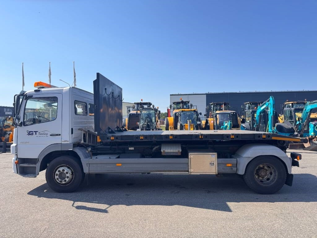 Mercedes-Benz Atego 1524 L 4X2 Växlare Pallift - Skříňový nákladní auto: obrázek 5 Mercedes-Benz Atego 1524 L 4X2 Växlare Pallift - Skříňový nákladní auto: obrázek 5