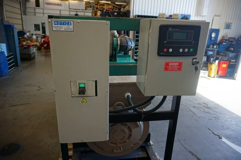 Elektrický generátor Nidec TAL046F Generator: obrázek 8