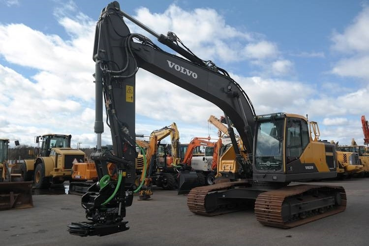 Volvo EC220 E *Uthyres* - Pásové rýpadlo: obrázek 2 Volvo EC220 E *Uthyres* - Pásové rýpadlo: obrázek 2