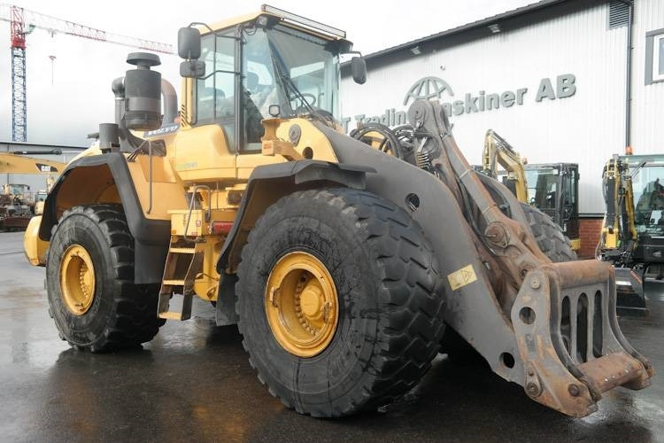 Volvo L220 G - Kolový nakladač: obrázek 1 Volvo L220 G - Kolový nakladač: obrázek 1
