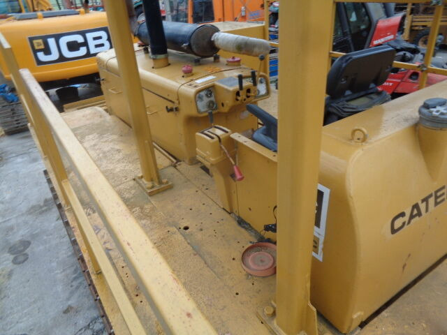 Traktor Caterpillar D6C: obrázek 18
