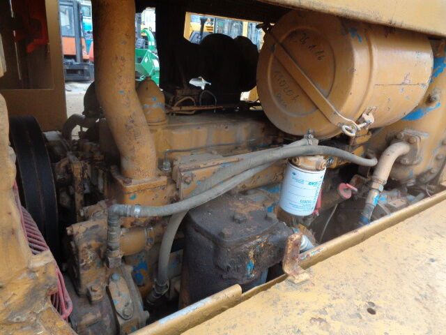 Traktor Caterpillar D6C: obrázek 12