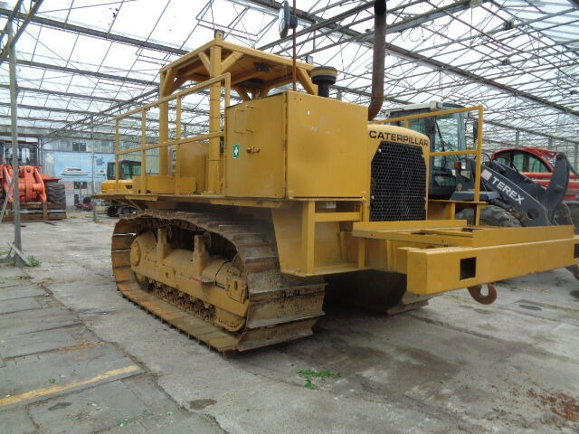 Traktor Caterpillar D6C: obrázek 9