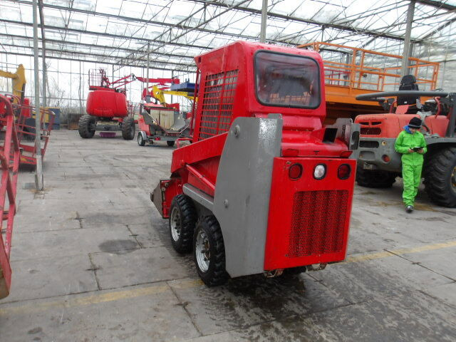 Gehl 1640 - Smykový nakladač: obrázek 3 Gehl 1640 - Smykový nakladač: obrázek 3