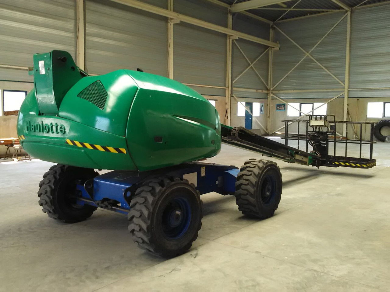 Haulotte HX14 - Teleskopická plošina: obrázek 1 Haulotte HX14 - Teleskopická plošina: obrázek 1