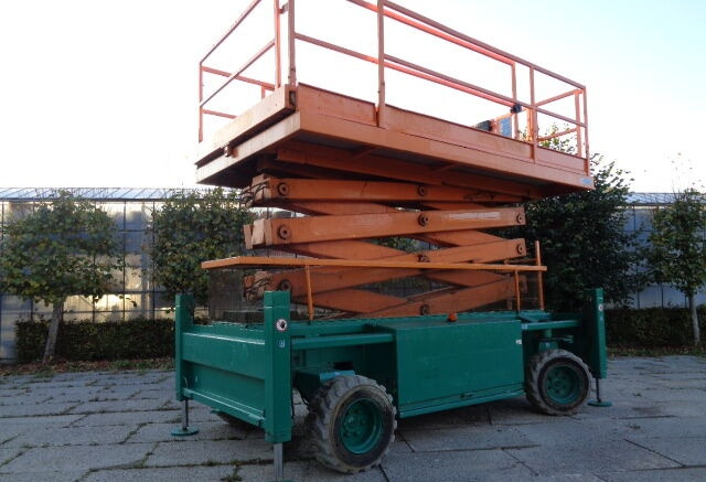 Liftlux SL140-24 - Nůžková plošina: obrázek 1 Liftlux SL140-24 - Nůžková plošina: obrázek 1