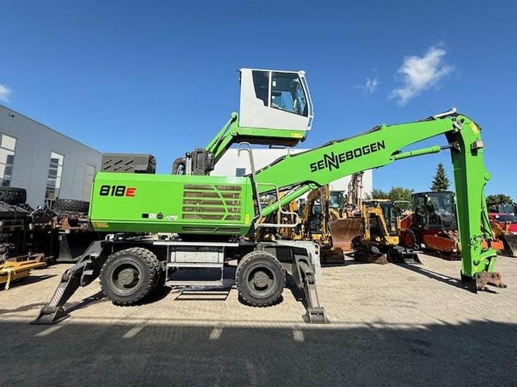 Sennebogen 818 E - Překládkové rypadlo: obrázek 2 Sennebogen 818 E - Překládkové rypadlo: obrázek 2