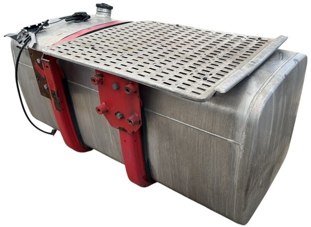 700L with brackets - Palivová nádrž pro Nákladní auto: obrázek 5 700L with brackets - Palivová nádrž pro Nákladní auto: obrázek 5