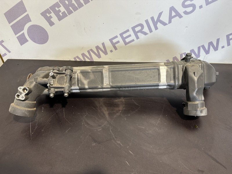 DAF EGR cooler - Chladič oleje pro Nákladní auto: obrázek 2 DAF EGR cooler - Chladič oleje pro Nákladní auto: obrázek 2