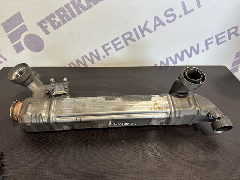 DAF EGR cooler - Chladič oleje pro Nákladní auto: obrázek 1 DAF EGR cooler - Chladič oleje pro Nákladní auto: obrázek 1