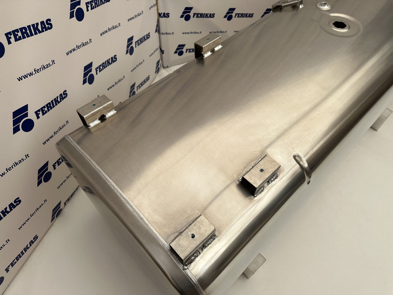 DAF New aluminum fuel tank 690L - Palivová nádrž pro Nákladní auto: obrázek 5 DAF New aluminum fuel tank 690L - Palivová nádrž pro Nákladní auto: obrázek 5