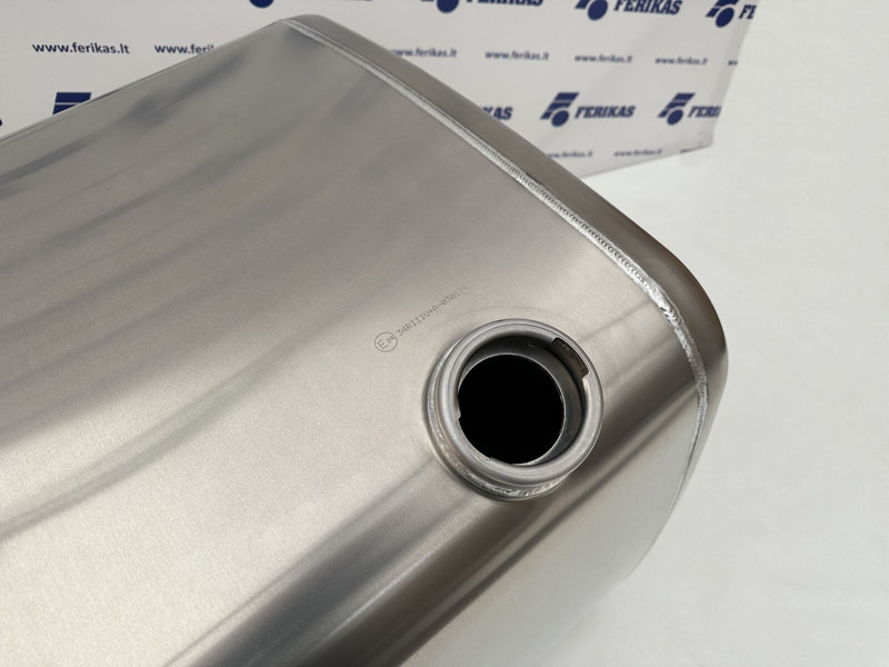 DAF New aluminum fuel tank 995L - Palivová nádrž pro Nákladní auto: obrázek 4 DAF New aluminum fuel tank 995L - Palivová nádrž pro Nákladní auto: obrázek 4