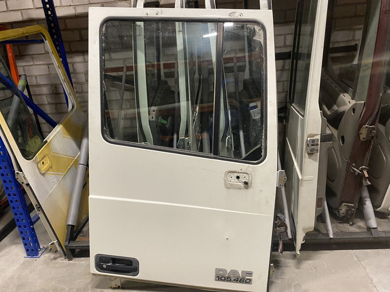 DAF RH - Dveře a díly pro Nákladní auto: obrázek 1 DAF RH - Dveře a díly pro Nákladní auto: obrázek 1