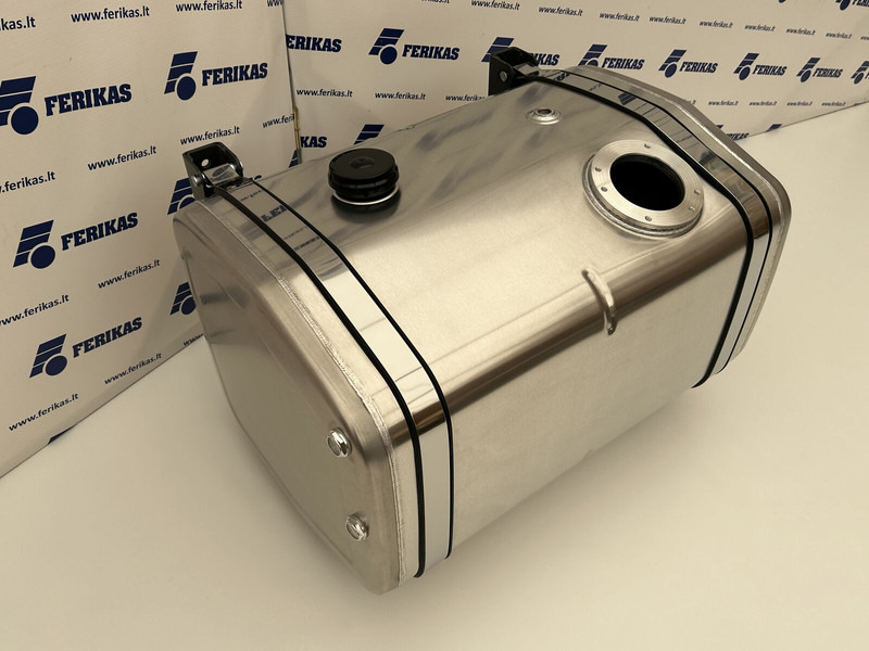 Hydraulic aluminum oil tank 300L - Hydraulická nádrž pro Nákladní auto: obrázek 2 Hydraulic aluminum oil tank 300L - Hydraulická nádrž pro Nákladní auto: obrázek 2