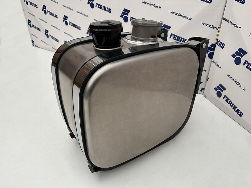 Hydraulic oil aluminum tank 65L - Hydraulická nádrž pro Nákladní auto: obrázek 2 Hydraulic oil aluminum tank 65L - Hydraulická nádrž pro Nákladní auto: obrázek 2