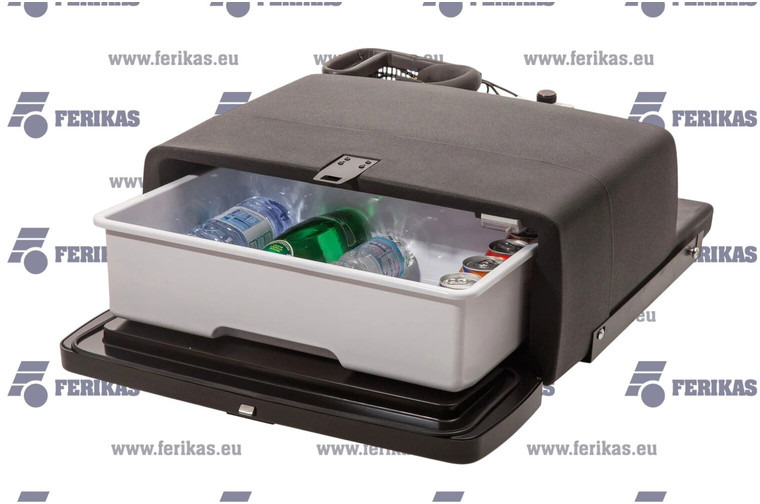 Indel B R - Kabina a interiér pro Nákladní auto: obrázek 1 Indel B R - Kabina a interiér pro Nákladní auto: obrázek 1