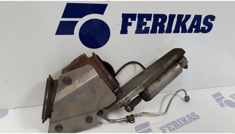 MAN EURO 6 exhaust elbow - Výfukové potrubí pro Nákladní auto: obrázek 1 MAN EURO 6 exhaust elbow - Výfukové potrubí pro Nákladní auto: obrázek 1