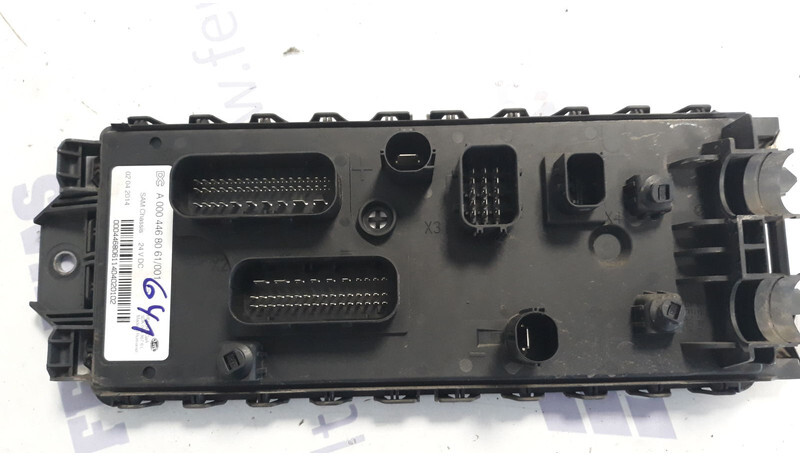 Mercedes-Benz Actros MP4 - Řídicí blok pro Nákladní auto: obrázek 1 Mercedes-Benz Actros MP4 - Řídicí blok pro Nákladní auto: obrázek 1