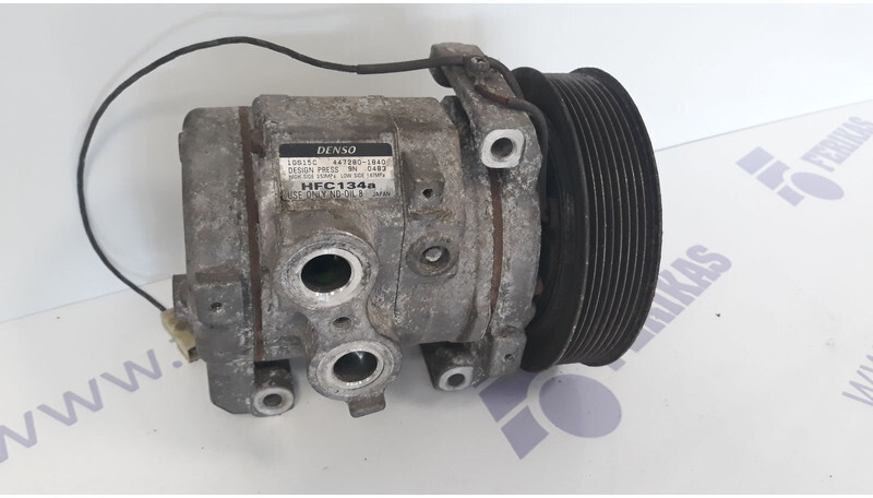 Mercedes-Benz Actros MP4 - Kompresor klimatizace pro Nákladní auto: obrázek 1 Mercedes-Benz Actros MP4 - Kompresor klimatizace pro Nákladní auto: obrázek 1