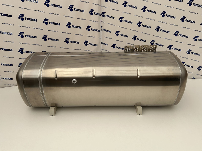 Nový Palivová nádrž pro Nákladní auto Mercedes-Benz Fuel tank 720L + 75L AdBlue: obrázek 9