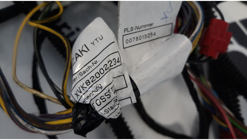 Mercedes-Benz bumper wiring harness - Kabely/ Vodiče pro Nákladní auto: obrázek 4 Mercedes-Benz bumper wiring harness - Kabely/ Vodiče pro Nákladní auto: obrázek 4