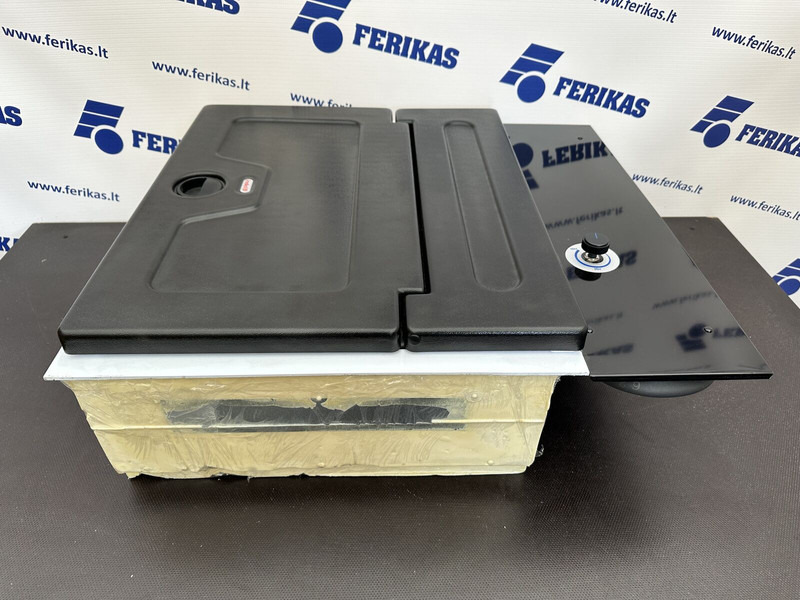 Renault T - Kabina a interiér pro Nákladní auto: obrázek 5 Renault T - Kabina a interiér pro Nákladní auto: obrázek 5