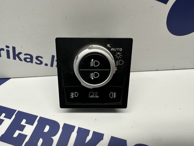 Renault lights switch - Palubní deska pro Nákladní auto: obrázek 1 Renault lights switch - Palubní deska pro Nákladní auto: obrázek 1