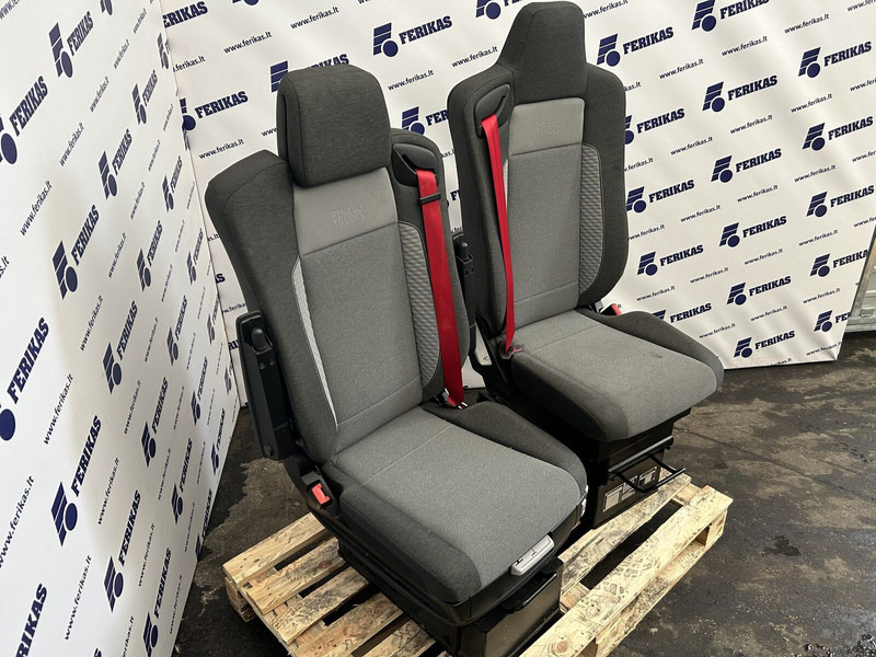 Renault seats - Sedaček pro Nákladní auto: obrázek 2 Renault seats - Sedaček pro Nákladní auto: obrázek 2