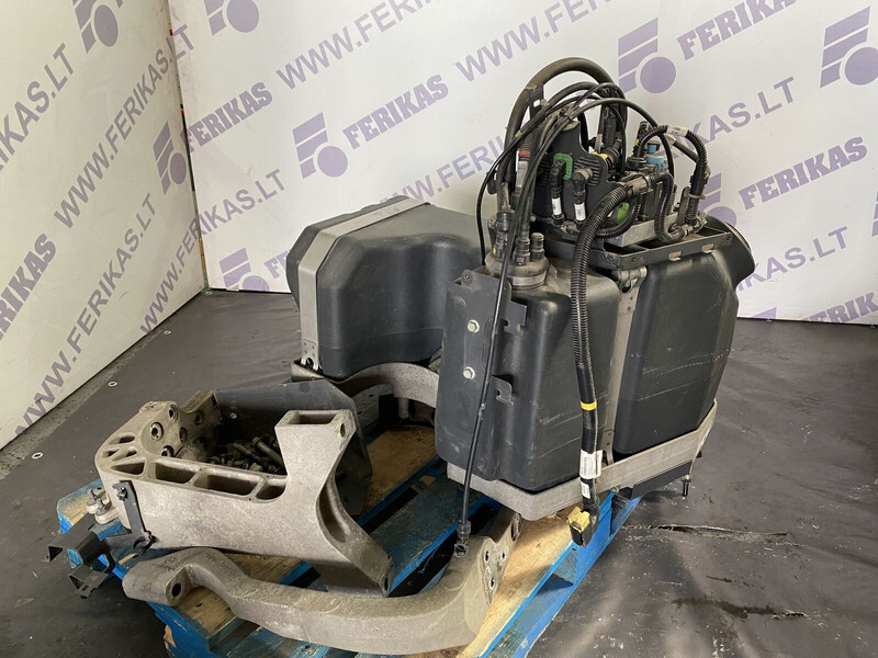 Volvo FH4 - Výfukový systém pro Nákladní auto: obrázek 1 Volvo FH4 - Výfukový systém pro Nákladní auto: obrázek 1