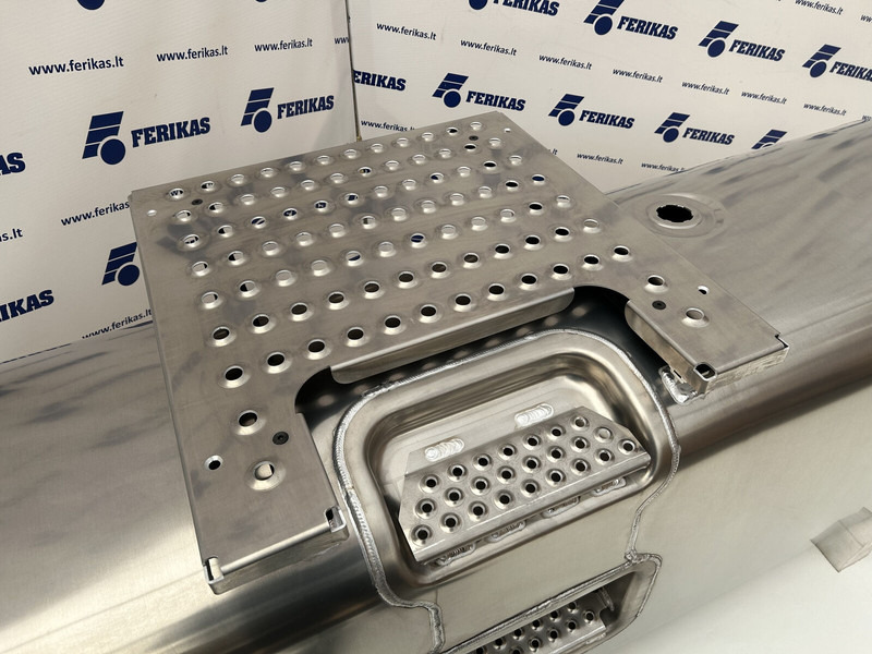 Nový Palivová nádrž pro Nákladní auto Volvo New aluminum fuel tank 700L: obrázek 7 Nový Palivová nádrž pro Nákladní auto Volvo New aluminum fuel tank 700L: obrázek 7