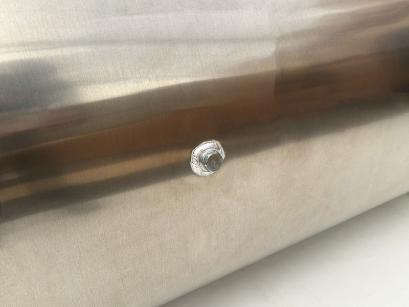 Nový Palivová nádrž pro Nákladní auto Volvo New aluminum fuel tank 700L: obrázek 10 Nový Palivová nádrž pro Nákladní auto Volvo New aluminum fuel tank 700L: obrázek 10