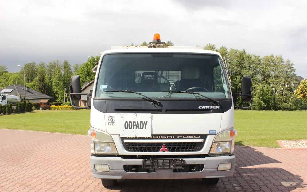 Mitsubishi CANTER 7C15 - Vůz na odvoz odpadků: obrázek 4 Mitsubishi CANTER 7C15 - Vůz na odvoz odpadků: obrázek 4