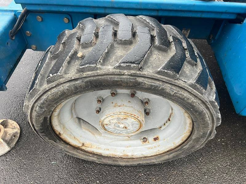 Genie GS5390 RT diesel 4x4 18m (1711) leasing Genie GS5390 RT diesel 4x4 18m (1711): obrázek 19