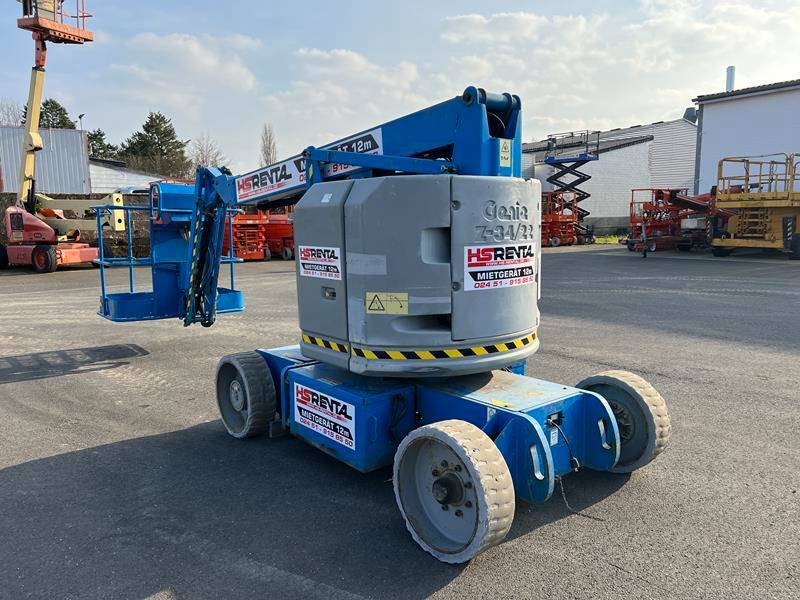 Genie Z34/22N elektro 12m (1438) - Kloubová plošina: obrázek 5 Genie Z34/22N elektro 12m (1438) - Kloubová plošina: obrázek 5