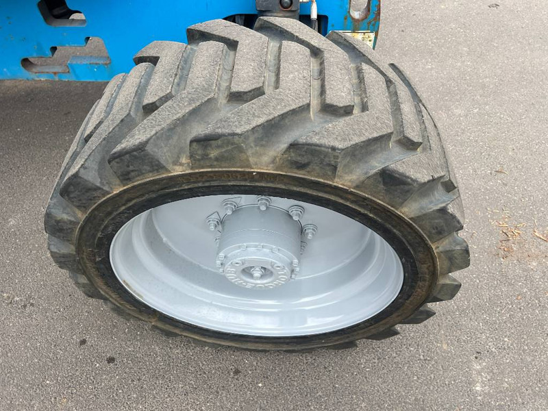 Kloubová plošina Genie Z45/25 JRT 4x4 diesel 16m (1601): obrázek 17
