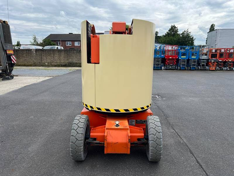 JLG E300 AJP elektro 11m (1735) NEW BATTERIES - Kloubová plošina: obrázek 4 JLG E300 AJP elektro 11m (1735) NEW BATTERIES - Kloubová plošina: obrázek 4