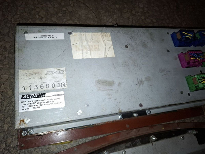 MAN DAF/ NEOPLAN. Mersedes. Iveko - Palubní deska: obrázek 2 MAN DAF/ NEOPLAN. Mersedes. Iveko - Palubní deska: obrázek 2