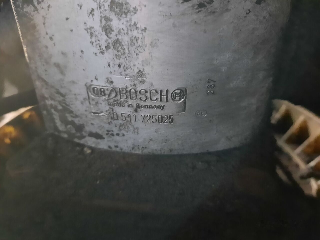 Rexroth ROTATION BPV-20\.30-24VDC 3792123. Rexroht/ Scania. Volvo. - Hydraulický motor pro Autobus: obrázek 1 Rexroth ROTATION BPV-20\.30-24VDC 3792123. Rexroht/ Scania. Volvo. - Hydraulický motor pro Autobus: obrázek 1