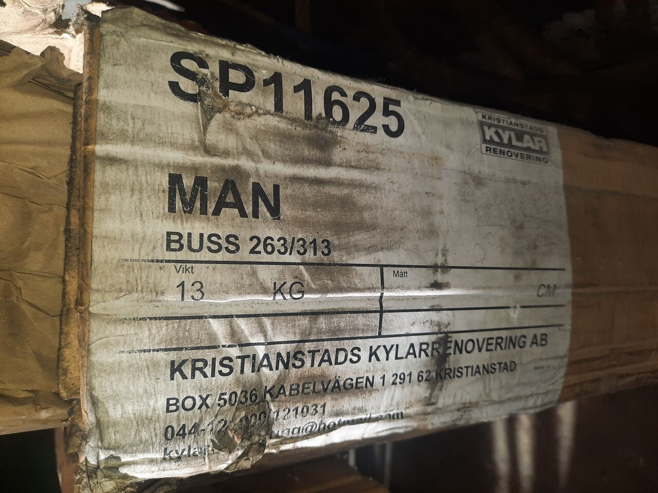 Scania man U Scania VEST/ 124 truck - Chladič pro Nákladní auto: obrázek 4 Scania man U Scania VEST/ 124 truck - Chladič pro Nákladní auto: obrázek 4