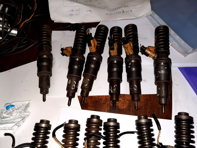 Palivový filtr Volvo DCOOBF / Scania / D10a. D7a . D7C: obrázek 14