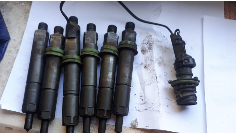 Palivový filtr Volvo DCOOBF / Scania / D10a. D7a . D7C: obrázek 20