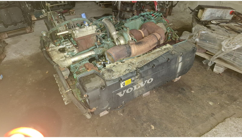 Volvo DH12D 420EC01. DH12E340EC06 . - Motor: obrázek 4 Volvo DH12D 420EC01. DH12E340EC06 . - Motor: obrázek 4