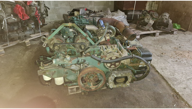 Volvo DH12D 420EC01. DH12E340EC06 . - Motor: obrázek 2 Volvo DH12D 420EC01. DH12E340EC06 . - Motor: obrázek 2