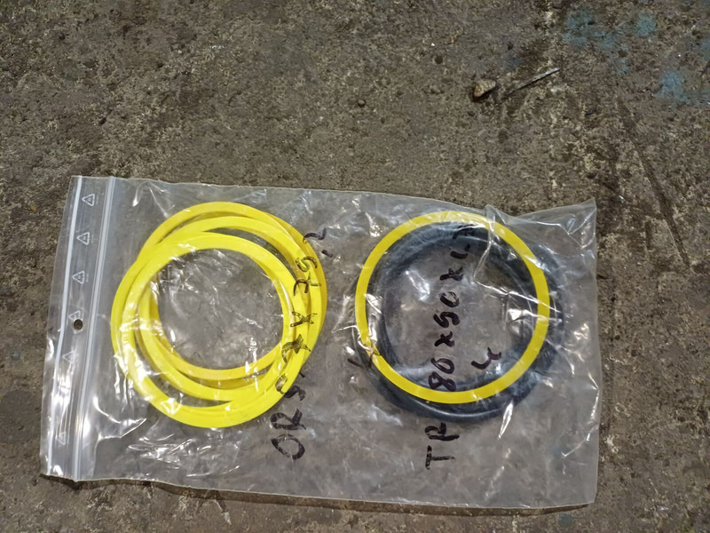 Volvo - Hlava: obrázek 2 Volvo - Hlava: obrázek 2